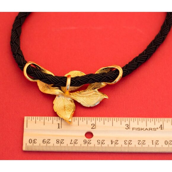 Vintage Gold/Dark Black Rope Flower Leaf Necklace 16-18 Inches F3 - Picture 4 of 4